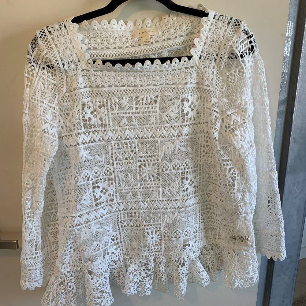 Adiva all lace pull on full length top, long sleeve, Sz M, white, feminine